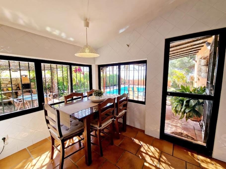 Villa Torrenueva Малага Экстерьер фото